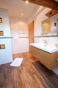 Weinhotel Gasthaus zur Sonne