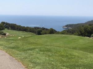 Hameau des amandiers-vue mer & golf
