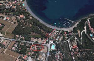 casaisoladelba immersa nel verde a 80mt dalla spiaggia