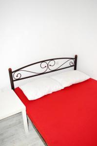 Hostel Train Station