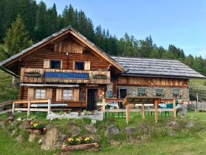 Pension Griebitsch Alm Irschen Österreich