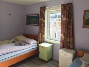 Holiday in the former fishing factory Arntzen-brygga