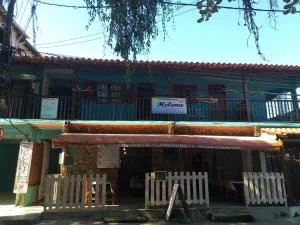 Pousada da Helena Trindade - 特林达德