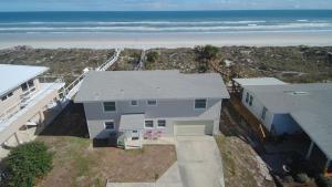 Four-Bedroom House room in Dune Heights Home