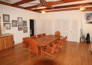 Four-Bedroom House room in Cloud Nine Home