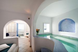 Regina Mare-Adults Only Hotel Santorini Greece