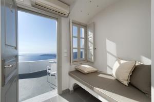 Regina Mare-Adults Only Hotel Santorini Greece