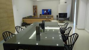 Heraklion Airport Family Lux Apartment Heraklio Greece