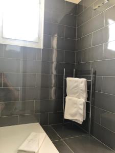 Hotels Hotel Courbet : photos des chambres