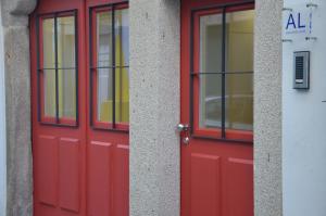 Jenny and Carmie TOWN HOUSE