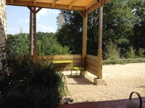 O Bois Dormant- Studio Vue Rance River et viaduc de DINAN