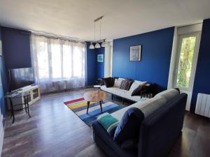 Two-Bedroom Apartment room in Moulin de Choisel