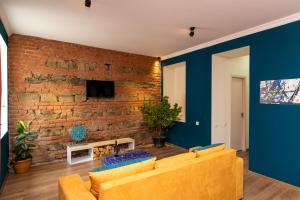 Giorgis apartment