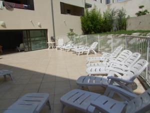 Appart'hotels UZES APPART HOTEL Residence Le Mas des Oliviers : photos des chambres