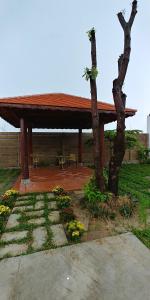 CocoPalm Villa near Beach - Palm Room