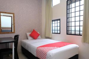 Hotel De Tees, Masai Utama