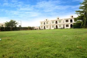 Aravali Hills Resort