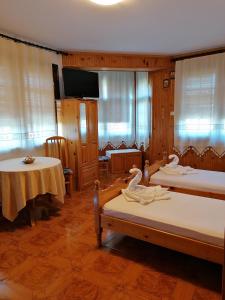 Апартамент КИМАКО 2, 100м2 на цена за хотелска стая за двама