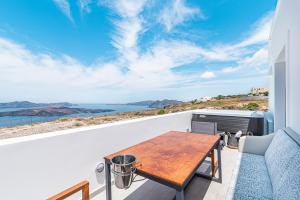 Caldera Stories private suites Santorini Greece