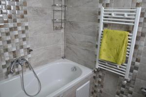 Apartment zone touristique 80 m beach free wifi