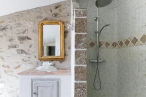 Ma Maison à Valbonne - 3 Luxury Apartments in Heart of Village