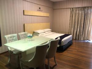 Pariss Hotel