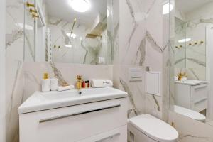 BillBerry Apartments Golden Suite