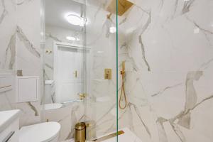 BillBerry Apartments Golden Suite