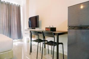 Modern Studio at Signature Park Grande Apartment By Travelio