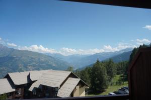 Two-Bedroom Apartment room in Chalet de Montalbert 32C