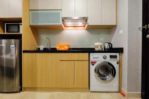 Luxurious Studio at Menteng Park Apartment By Travelio