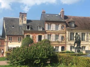 Maisons de vacances Maison de charme Beaumont, proche Deauville : photos des chambres