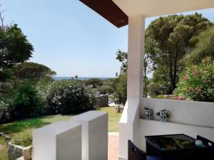 Deluxe Double Room with Balcony and Sea View