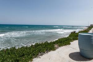 Pebble, Luxury Suite by the Sea Heraklio Greece