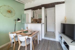 Apt terrasse centre historique