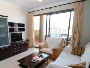 Apartment Torre Maestral-1 by Interhome