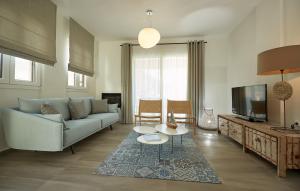 Olivia Sports and Sea