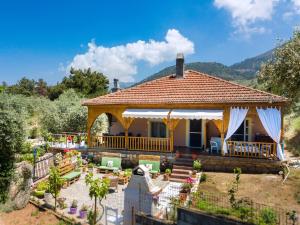 La maison de la lune Thassos Greece