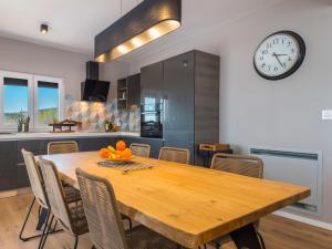 Villa A-R-T- by Interhome