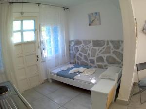 Apanemia Rooms Syros Greece