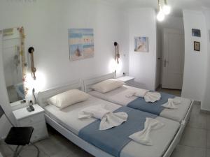 Apanemia Rooms Syros Greece