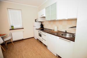 Fresh Green Kabaty apartment 4