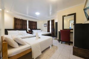 Batanes Seaside Lodge & Restaurant