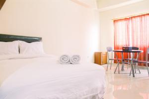 Spacious Studio Room Park View Condominium Apartment By Travelio