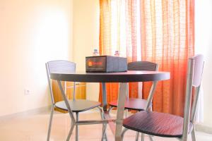 Spacious Studio Room Park View Condominium Apartment By Travelio