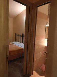 Donna Violante Porto Corallo Affittacamere