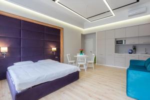 18 Sofievskaya Apartments