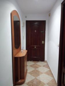 Piso cerca de la playa victoria (450m aprox)