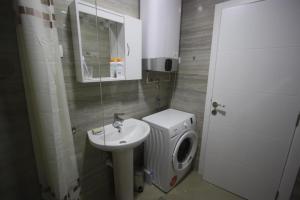 Rafailovici Studio Vita