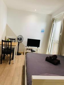 Appartements Cassis Studio : photos des chambres